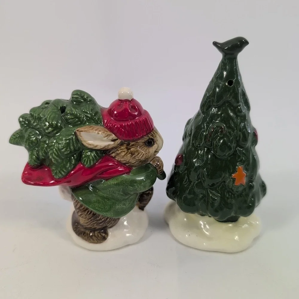 Gibson Greeting Christmas Tree & Bunny Mouse Salt & Pepper Shakers Otagiri Japan